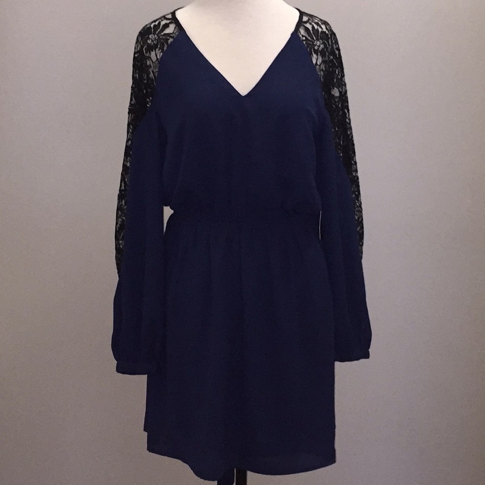 Lace Express Dress